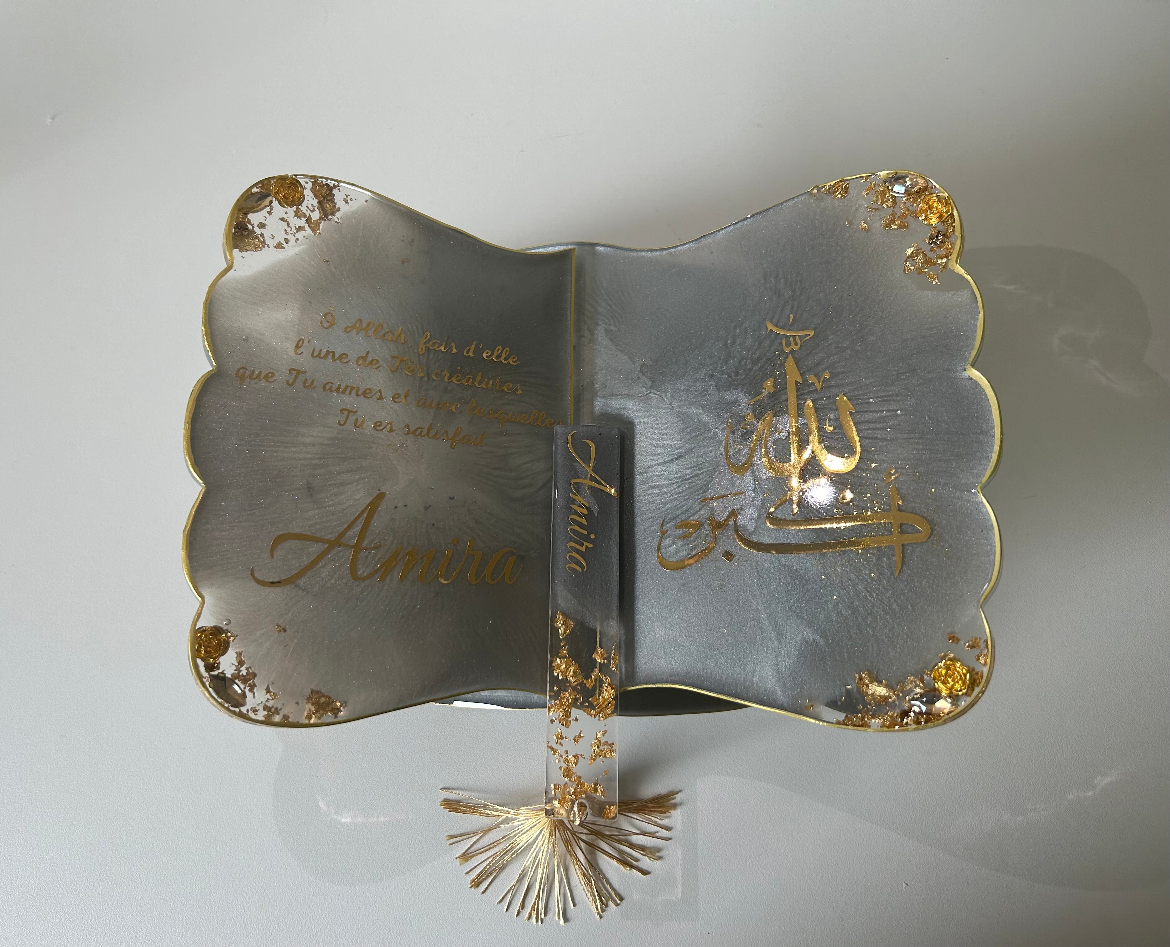 Le Support de Coran – { Gris }