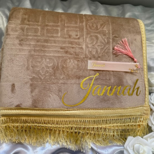 Tapis épais beige